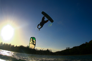 Micka Fernandez with a sick kiteloop on his 2015 F-One Bandit kitesurfing